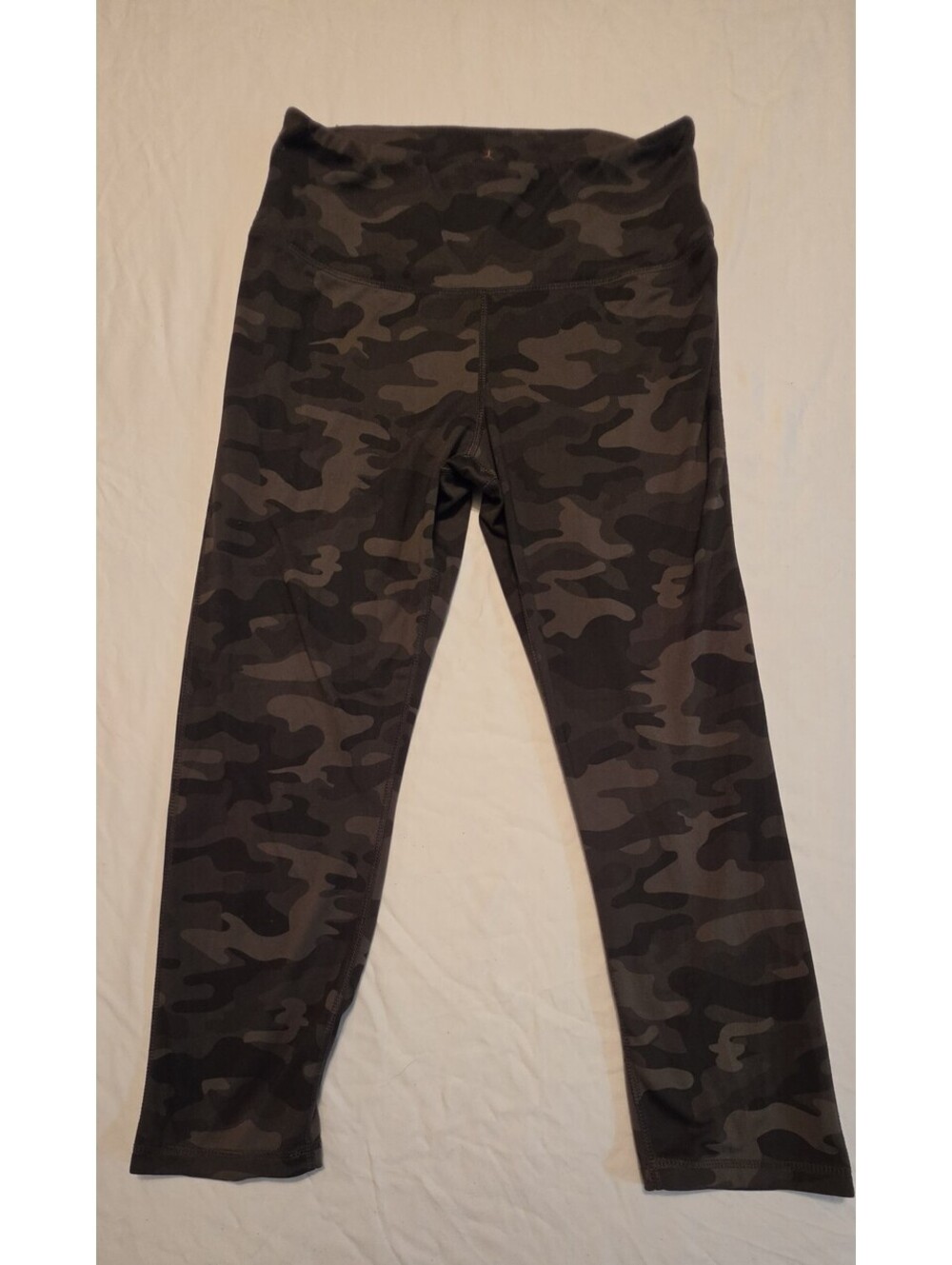 Danskin Women Leggings Size Medium Camo Grey Stretch Workout Pants
